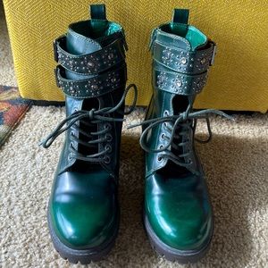 MIA Boots Green Size 8 in Women’s